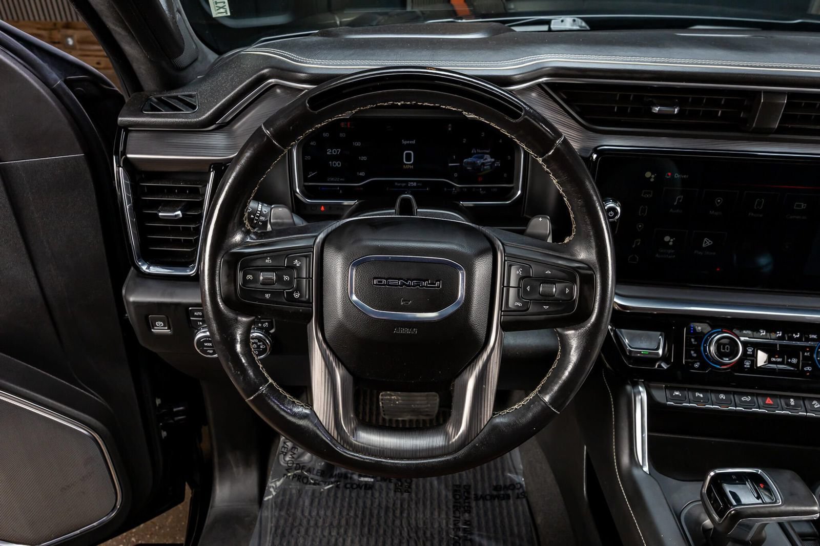 Used 2024 GMC Sierra 1500 Denali Ultimate AWD/4WD image 17