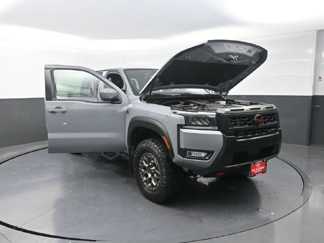 Used 2026 Nissan Frontier PRO-4X w/ Pro Premium Package AWD/4WD image 39