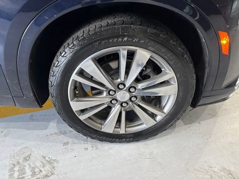 Used 2021 Cadillac XT6 Premium Luxury AWD/4WD image 40