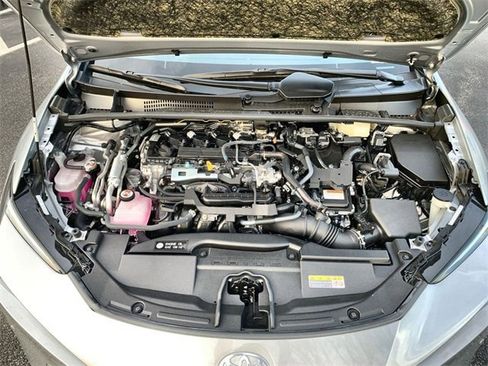 New 2025 Toyota Prius Plug-In Hybrid image 16