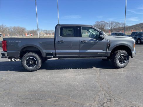 New 2026 Ford F250 XLT w/ Tremor Off-Road Package AWD/4WD image 6