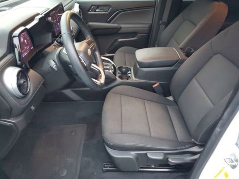 Certified 2024 Chevrolet Colorado LT w/ LT Convenience Package image 15