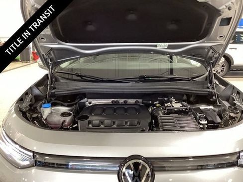 Used 2026 Volkswagen Tiguan SE AWD/4WD image 17