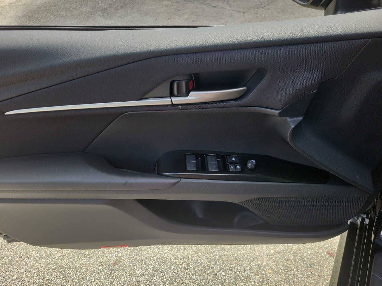 Used 2026 Toyota Camry LE FWD image 14