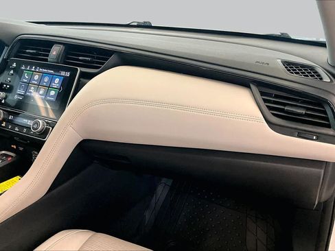 Used 2019 Honda Insight EX image 18