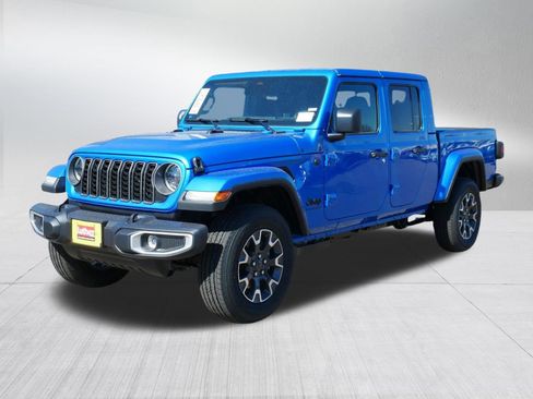 New 2026 Jeep Gladiator Sport AWD/4WD image 3