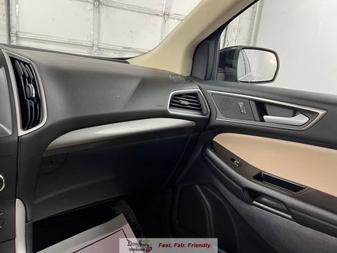 Used 2020 Ford Edge SEL w/ Convenience Package image 44