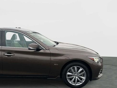 Used 2017 INFINITI Q50 Premium w/ 2.0T Premium Plus Package AWD/4WD image 4