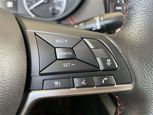 New 2025 Nissan Versa SR w/ Trunk Package image 22