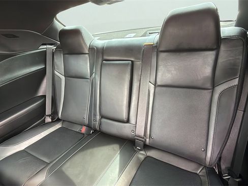 Used 2023 Dodge Challenger SXT w/ Plus Package image 13