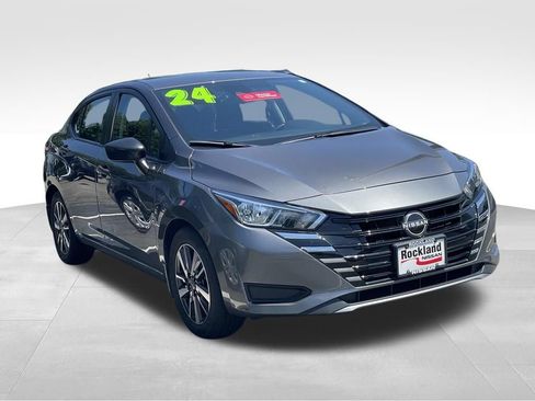 Used 2024 Nissan Versa S w/ S Plus Package FWD image 3