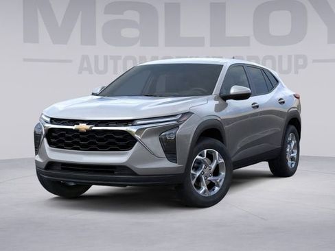New 2026 Chevrolet Trax LS w/ LS Convenience Package image 1
