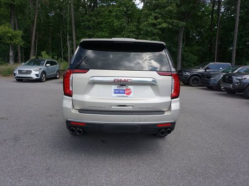Used 2021 GMC Yukon Denali w/ Denali Premium Package RWD image 26