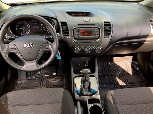 Used 2018 Kia Forte LX FWD image 15