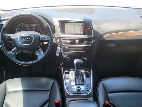Used 2016 Audi Q5 2.0T Premium Plus w/ Technology Package AWD/4WD image 31