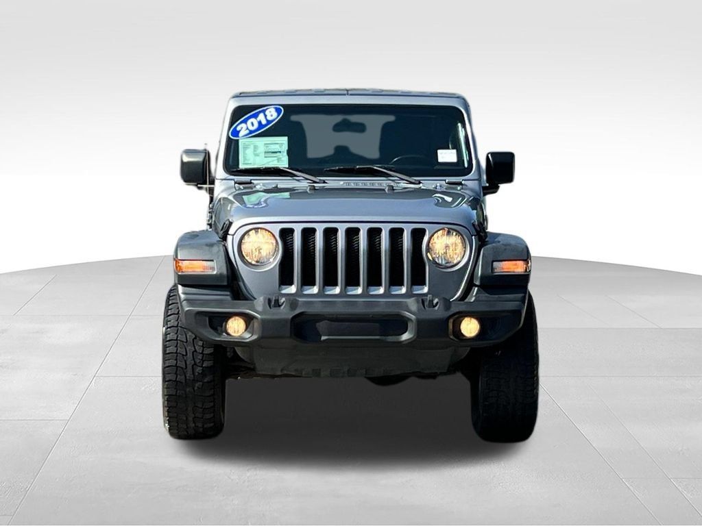 Used 2018 Jeep Wrangler Unlimited Sport S AWD/4WD image 2