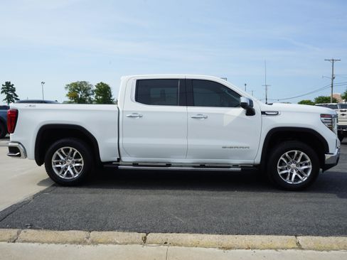 Used 2024 GMC Sierra 1500 SLT AWD/4WD image 6