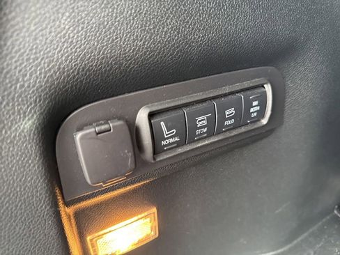 Used 2018 Ford Explorer Limited w/ Equipment Group 301A image 51