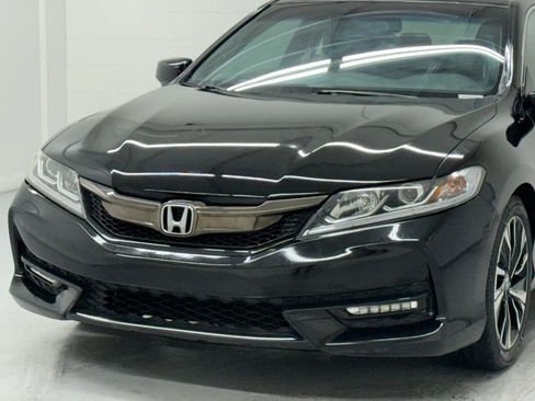 Used 2017 Honda Accord EX-L image 36