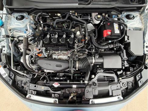 Used 2023 Honda Civic Touring image 31