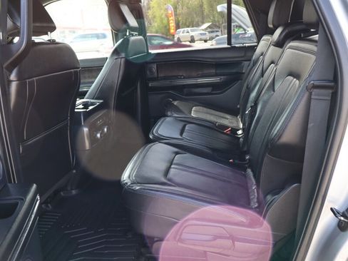 Used 2021 Ford Expedition Max Limited AWD/4WD image 22