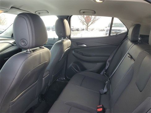 Used 2023 Buick Encore GX Select w/ Sport Touring Package image 9