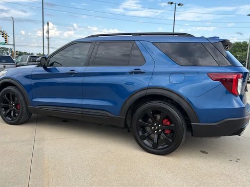 Used 2020 Ford Explorer ST w/ ST Street Pack AWD/4WD image 10
