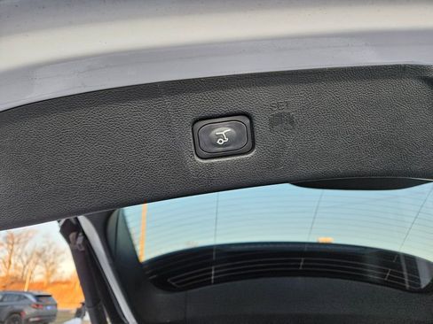 Used 2022 Ford Edge SEL w/ Convenience Package image 34