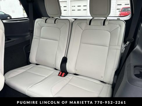 New 2026 Lincoln Aviator Black Label w/ Jet Appearance Package AWD/4WD image 24