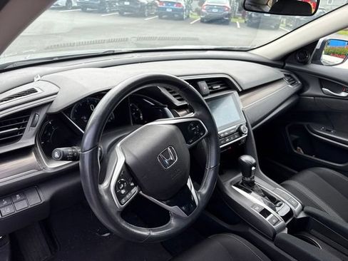Used 2019 Honda Civic EX image 5