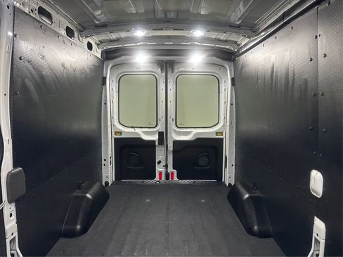 Used 2020 Ford Transit 250 Medium Roof w/ Load Area Protection Package image 15