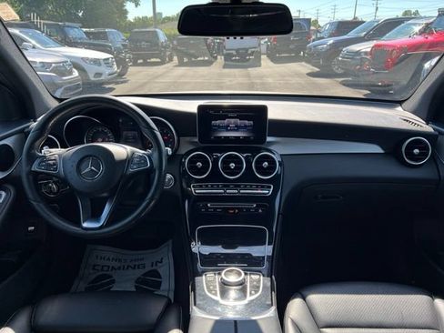 Used 2017 Mercedes-Benz GLC 300 4MATIC w/ Premium 1 Package image 24