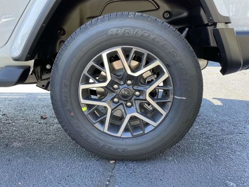 New 2026 Jeep Wrangler Sahara image 36