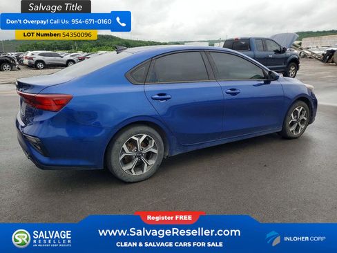 Used 2020 Kia Forte LXS FWD image 4