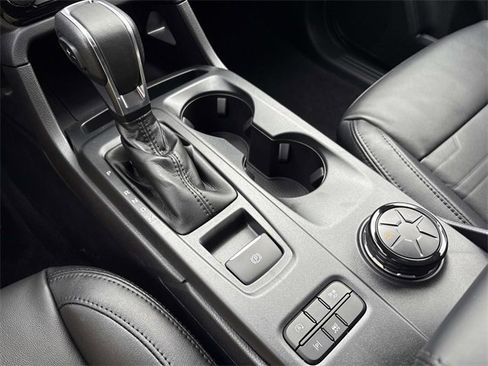 New 2025 Ford Ranger Lariat w/ Black Appearance Package image 29