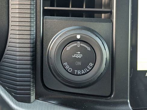 New 2025 Ford F150 Lariat w/ Equipment Group 502A High image 34