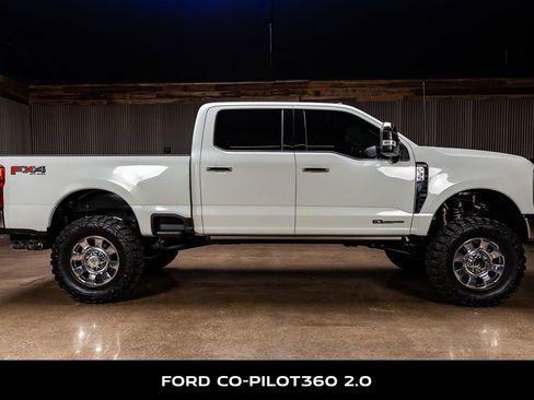 Used 2024 Ford F350 King Ranch w/ Chrome Package image 10
