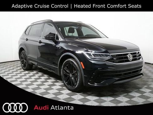 Used 2022 Volkswagen Tiguan SE R-Line FWD image 1