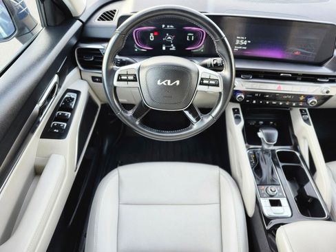Used 2024 Kia Telluride S w/ S Sunroof Package image 13