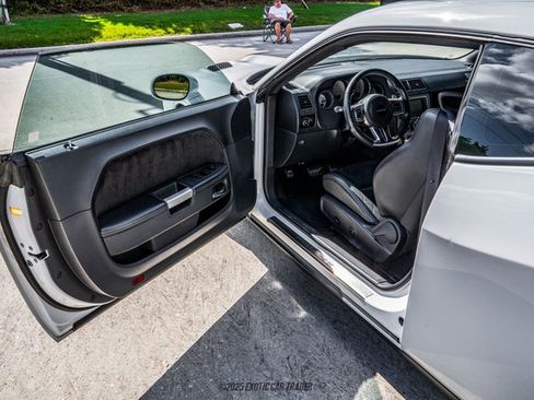 Used 2012 Dodge Challenger SRT8 w/ Premium Sound Group image 32