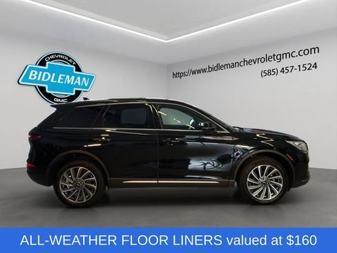 Used 2025 Lincoln Corsair Reserve AWD/4WD image 9