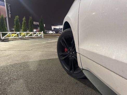 Used 2019 Ford Edge ST w/ Equipment Group 401A image 18