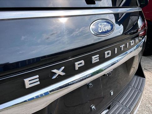 Used 2024 Ford Expedition Limited RWD image 31