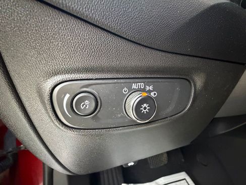 Used 2024 Chevrolet Equinox LT AWD/4WD image 25