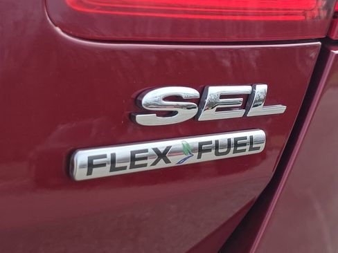 Used 2017 Ford Taurus SEL w/ Equipment Group 201A image 14