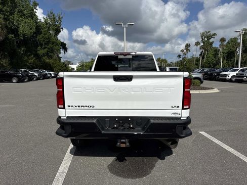 Used 2025 Chevrolet Silverado 2500 LTZ w/ Trail Boss Package AWD/4WD image 4