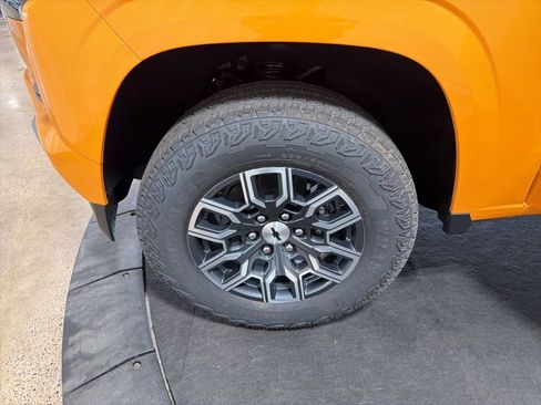 New 2026 Chevrolet Colorado Z71 w/ Technology Package AWD/4WD image 38