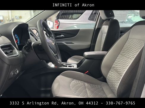 Used 2020 Chevrolet Equinox LS image 35