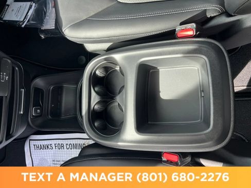 New 2026 Chrysler Pacifica Select FWD image 25