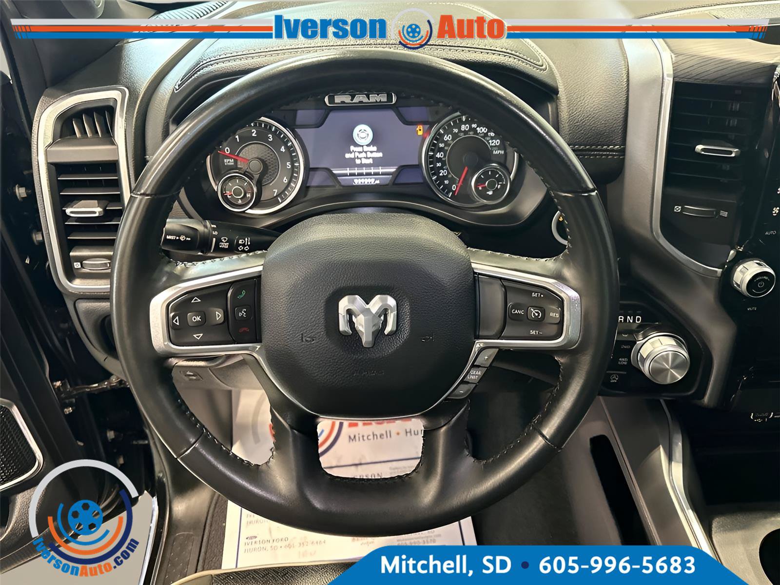 Used 2023 RAM 1500 Laramie AWD/4WD image 16